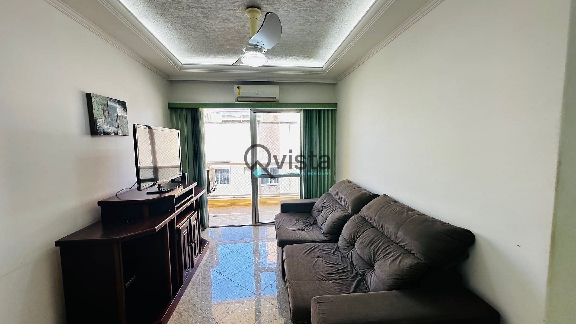 Apartamento à venda com 3 quartos, 77m² - Foto 1