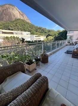 Apartamento à venda com 2 quartos, 109m² - Foto 13