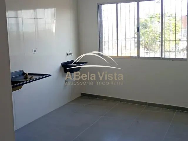 Apartamento com 40m² 1 quarto e 1 banheiro, para alugar, no bairro Padroeira em Osasco