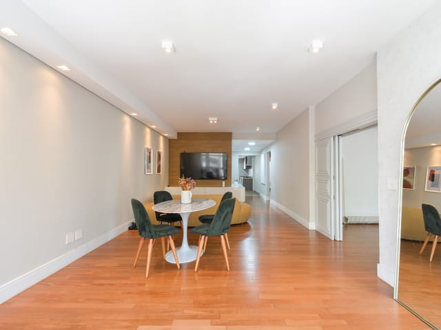 Apartamento com 141m² 3 quartos e 2 banheiros, à venda, no bairro Jardim Paulista em São Paulo