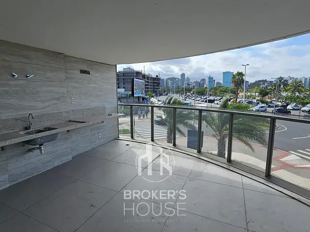 Apartamento 4 quartos e 6 banheiros, à venda, no bairro Enseada do Suá em Vitória
