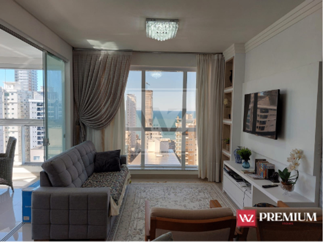 Apartamento 3 quartos e 4 banheiros, à venda, no bairro Meia Praia em Itapema