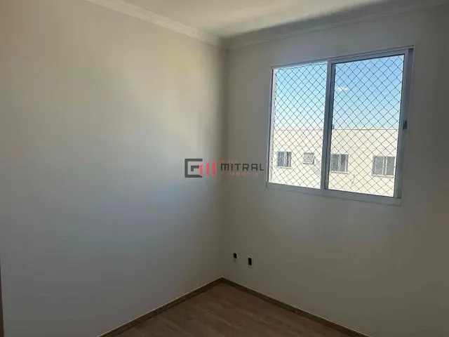 Apartamento 2 quartos e 1 banheiro, à venda, no bairro Olímpico em Londrina