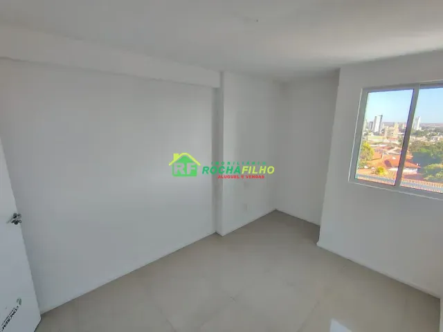 Apartamento 3 quartos e 2 banheiros, para alugar, no bairro Planalto em Teresina