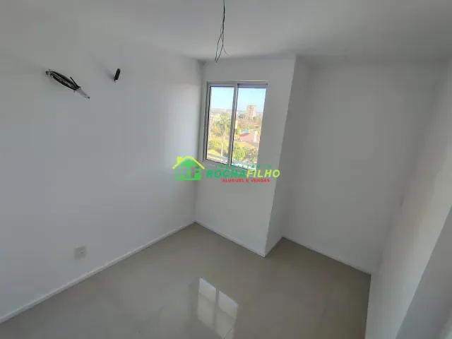 Apartamento 3 quartos e 2 banheiros, para alugar, no bairro Planalto em Teresina