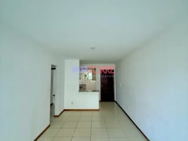 Apartamento 2 quartos e 1 banheiro, para alugar, no bairro Nossa Senhora da Vitória em Ilhéus