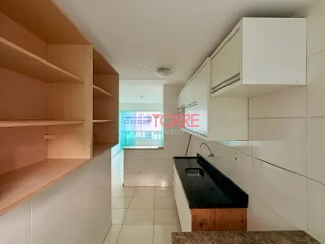 Apartamento 2 quartos e 1 banheiro, para alugar, no bairro Nossa Senhora da Vitória em Ilhéus