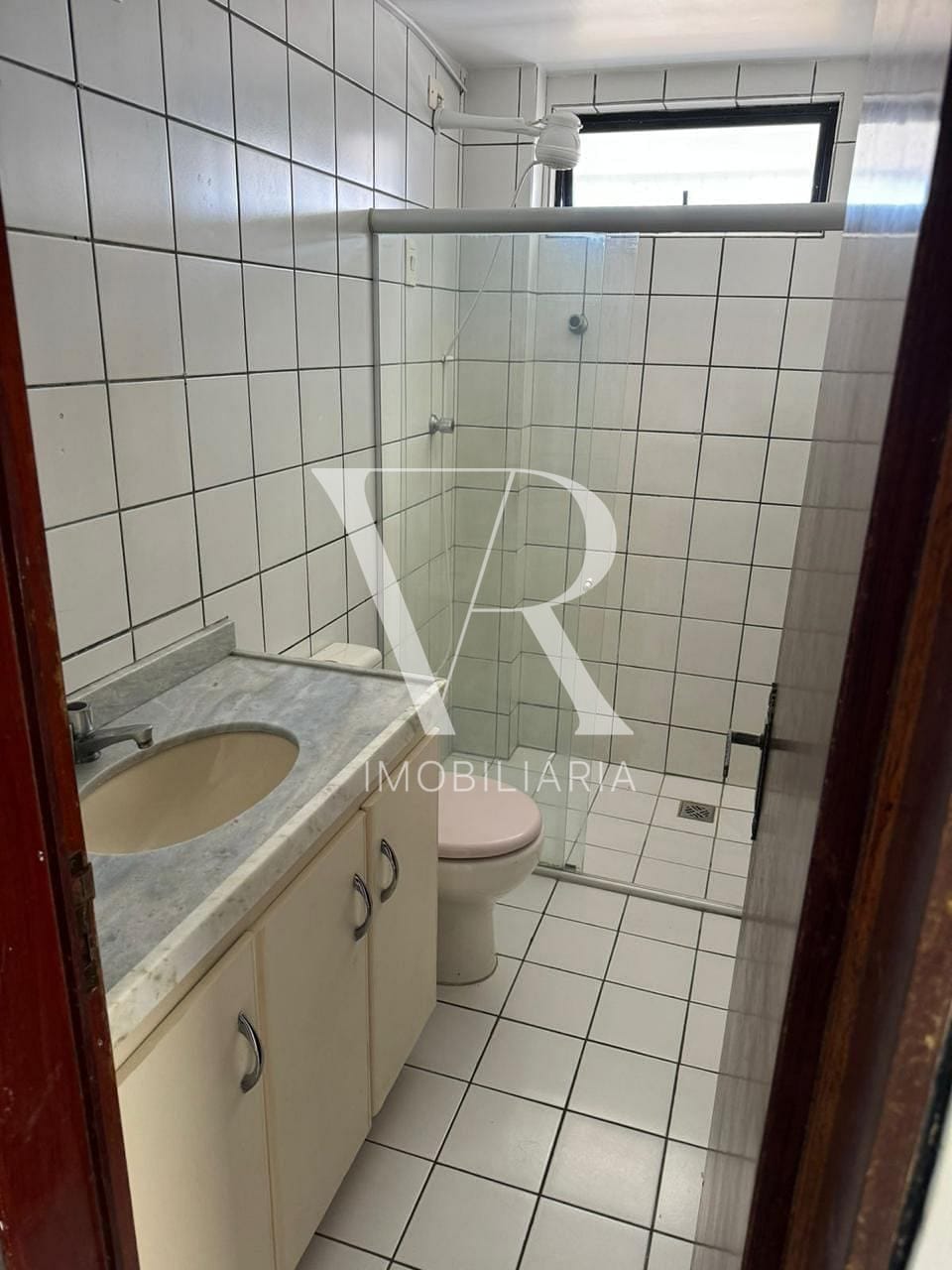 Apartamento para alugar com 3 quartos, 75m² - Foto 8