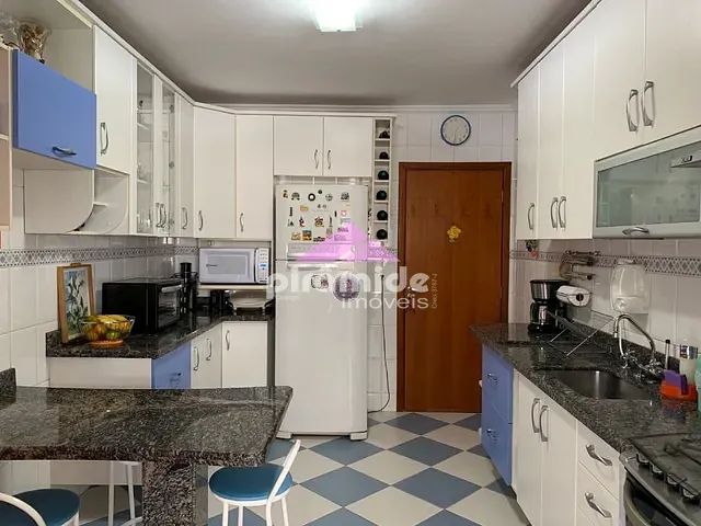 Apartamento com 127m² 4 quartos e 3 banheiros, à venda, no bairro Bosque dos Eucaliptos em São José dos Campos