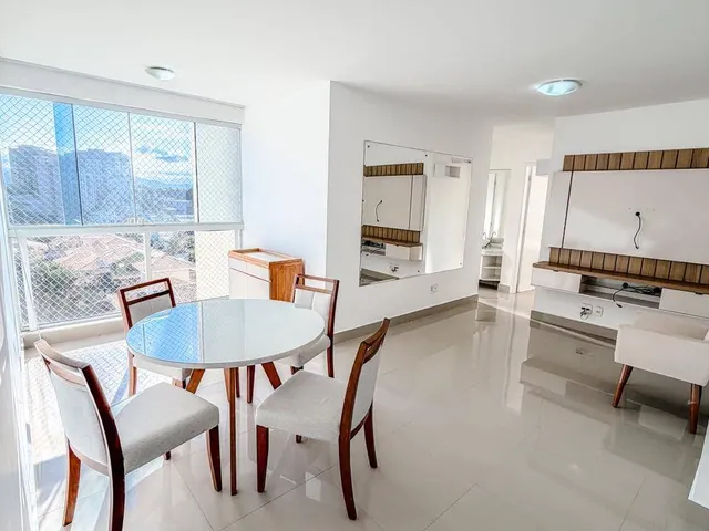 Apartamento 2 quartos e 2 banheiros, para alugar, no bairro Glória em Macaé
