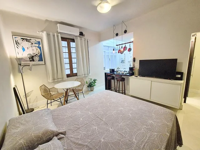Foto do Apartamento - Rua DJALMA ULRICH! STUDIO REFORMADO, próximo ao METRÔ e PRAIA, POSTO 5, SILENCIOSO, 25m² | EASY NEGOCIOS IMOBILIARIOS LTDA