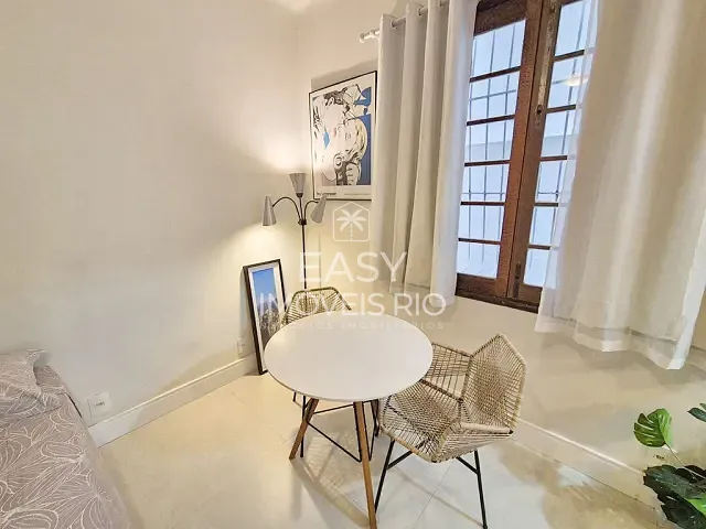 Apartamento com 25m² 1 quarto e 1 banheiro, à venda, no bairro Copacabana em Rio de Janeiro