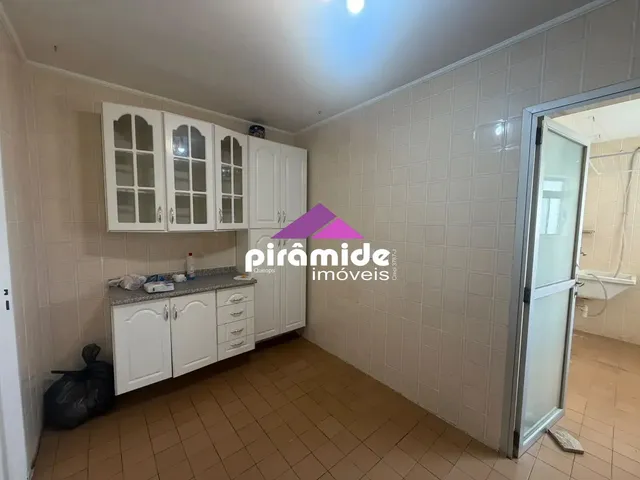 Apartamento com 10m² 2 quartos e 1 banheiro, à venda, no bairro Vila Adyana em São José Dos Campos