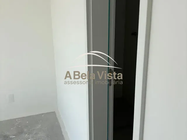 Apartamento 2 quartos e 2 banheiros, à venda, no bairro Vila Yara em Osasco