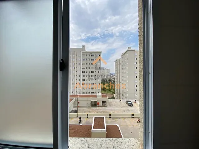 Apartamento com 44m² 2 quartos e 1 banheiro, para alugar, no bairro Jardim Íris em São Paulo
