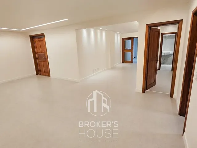 Apartamento 4 quartos e 42 banheiros, à venda, no bairro Praia da Costa em Vila Velha