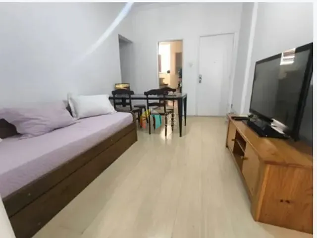 Apartamento 2 quartos e 2 banheiros, à venda, no bairro Copacabana em Rio de Janeiro