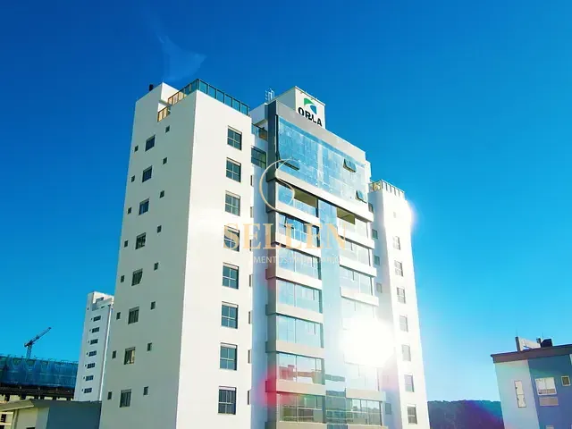 Apartamento com 410m² 5 quartos e 1 banheiro, à venda, no bairro Pioneiros em Balneário Camboriú