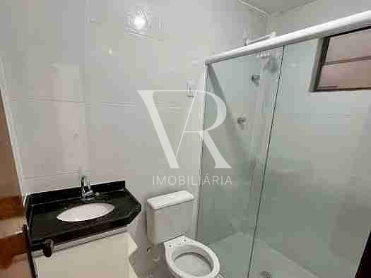 Apartamento à venda com 2 quartos, 60m² - Foto 5