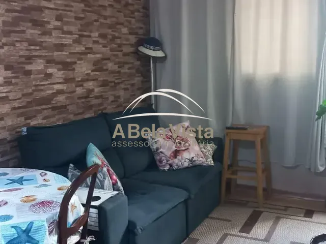 Apartamento 2 quartos e 1 banheiro, à venda, no bairro Umuarama em Osasco