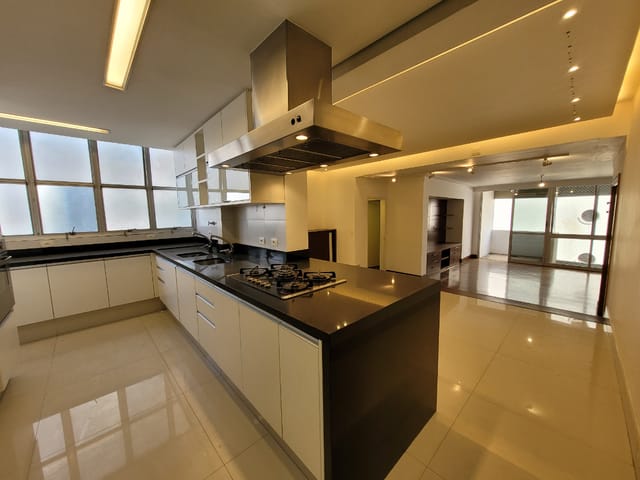Foto do Apartamento - Apartamento para venda em Indianópolis com 3 quartos, sendo 1 suíte , 127m² | Correteria Imóveis
