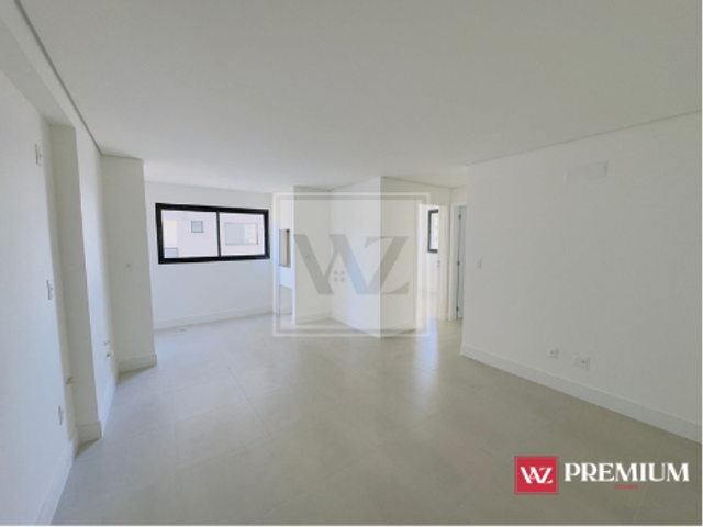 Apartamento 2 quartos e 2 banheiros, à venda, no bairro Morretes em Itapema