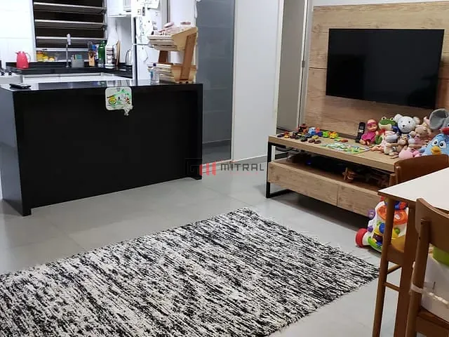 Apartamento com 82m² 3 quartos e 1 banheiro, à venda, no bairro Vale dos Tucanos em Londrina