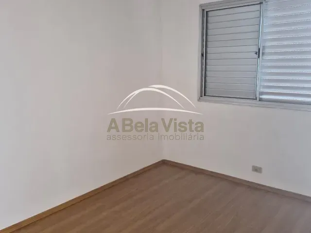 Apartamento 2 quartos e 1 banheiro, para alugar, no bairro Ayrosa em Osasco