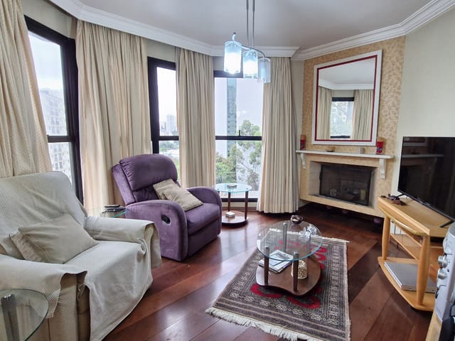 Apartamento com 259m² 4 quartos e 5 banheiros, à venda, no bairro Vila Andrade em São Paulo