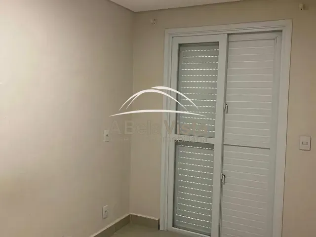 Apartamento 2 quartos e 1 banheiro, à venda, no bairro Jaguaré em São Paulo