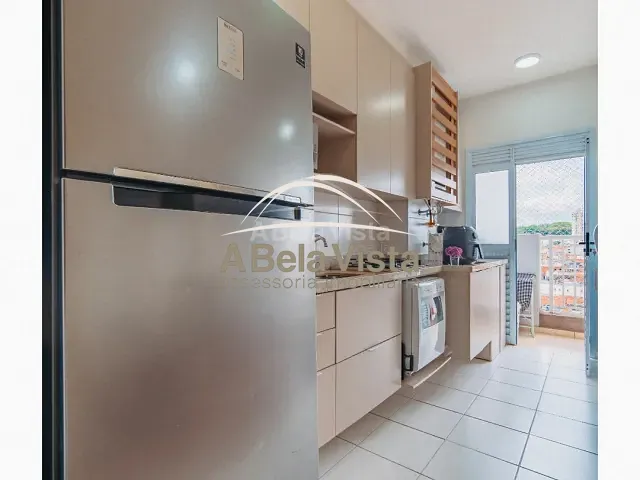 Apartamento 2 quartos e 1 banheiro, à venda, no bairro Quitaúna em Osasco