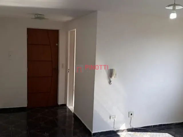 Apartamento 2 quartos e 1 banheiro, à venda, no bairro Santa Terezinha em São Bernardo do Campo