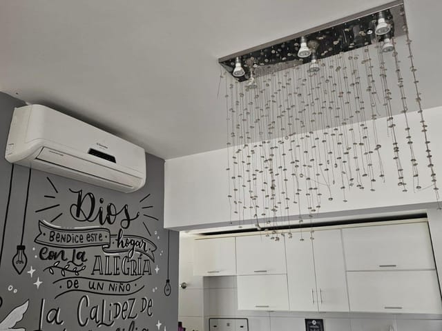 Apartamento 3 quartos e 2 banheiros, para alugar, no bairro Glória em Macaé
