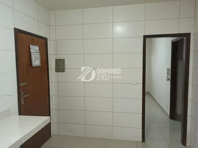 Apartamento com 90m² 3 quartos e 2 banheiros, à venda, no bairro São Sebastião em Uberaba