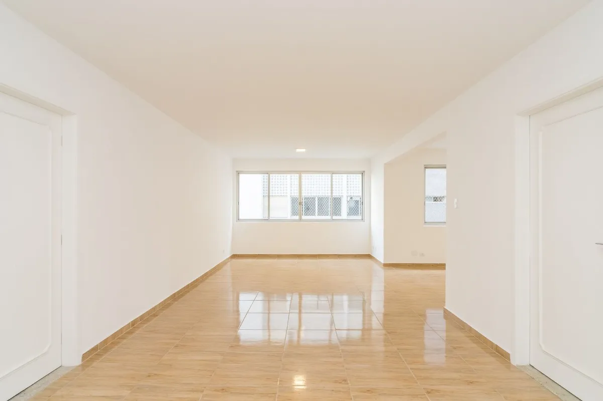 Apartamento para venda em Itaim Bibi com 3 quartos, sendo 1 suíte, 145m²