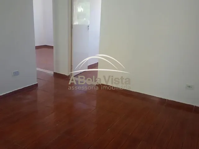 Apartamento 2 quartos e 1 banheiro, para alugar, no bairro Padroeira em Osasco