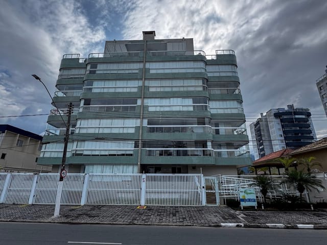Apartamento 3 quartos e 2 banheiros, à venda, no bairro Centro em Bertioga
