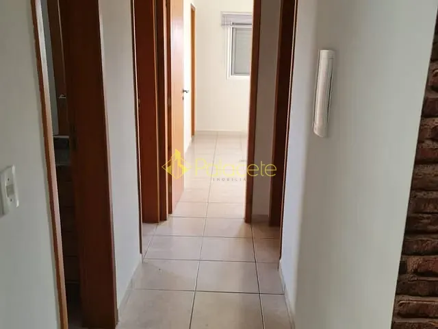 Apartamento 3 quartos e 1 banheiro, à venda, no bairro Tabaú em Pindamonhangaba