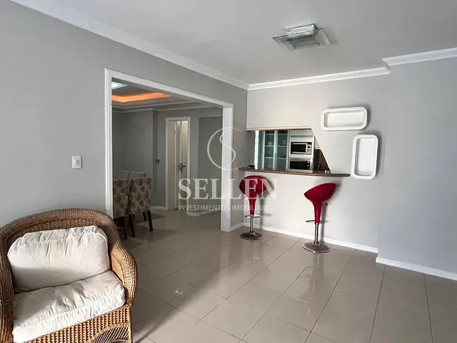 Apartamento 3 quartos e 3 banheiros, à venda, no bairro Centro em Balneário Camboriú