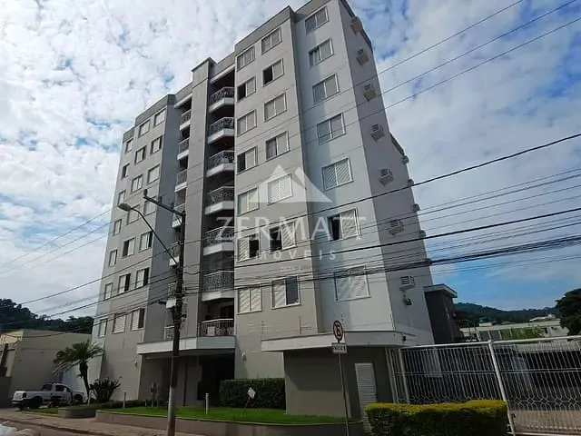 Apartamento 2 quartos e 1 banheiro, à venda, no bairro Garcia em Blumenau