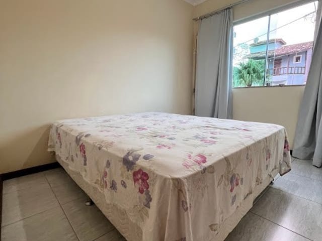 Apartamento 2 quartos e 1 banheiro, à venda, no bairro Granja dos Cavaleiros em Macaé