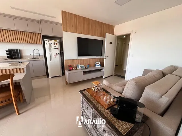 Apartamento 2 quartos e 2 banheiros, para alugar, no bairro Centro em Navegantes