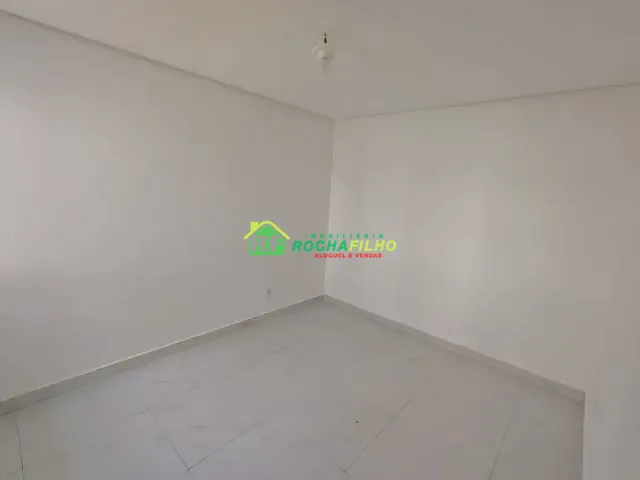 Apartamento 2 quartos e 2 banheiros, para alugar, no bairro Aeroporto em Teresina