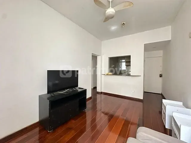Apartamento com 70m² 2 quartos e 2 banheiros, para alugar, no bairro Ipanema em Rio de Janeiro