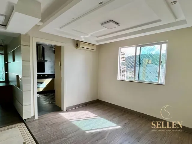 Apartamento com 196m² 3 quartos e 2 banheiros, à venda, no bairro Centro em Balneário Camboriú