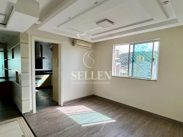 Apartamento com 196m² 3 quartos e 2 banheiros, à venda, no bairro Centro em Balneário Camboriú