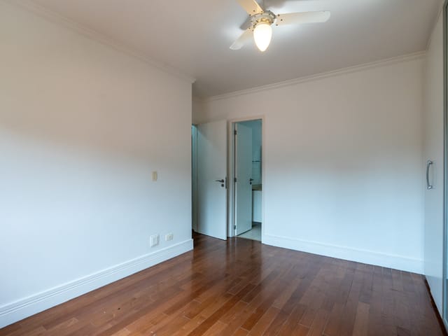 Apartamento com 136m² 3 quartos e 4 banheiros, à venda, no bairro Jardim Leonor em São Paulo