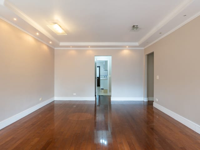 Apartamento com 136m² 3 quartos e 4 banheiros, à venda, no bairro Jardim Leonor em São Paulo