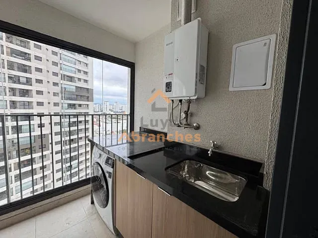 Apartamento com 55m² 2 quartos e 2 banheiros, para alugar, no bairro Vila Anastácio em São Paulo