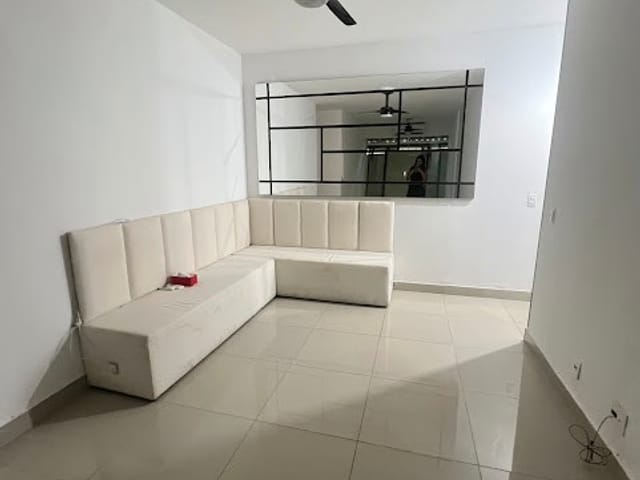 Apartamento 3 quartos e 2 banheiros, à venda, no bairro Glória em Macaé